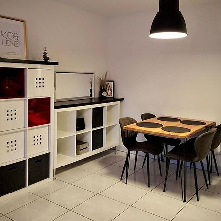 Schoene Und Ruhige Wohnung Direkt An Der Mosel Кобленц Екстер'єр фото