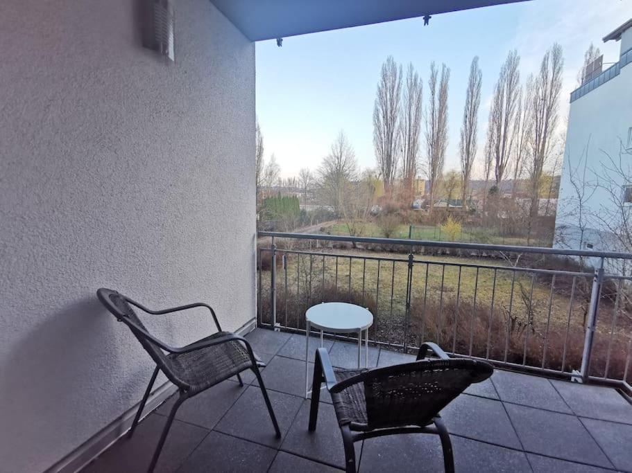 Schoene Und Ruhige Wohnung Direkt An Der Mosel Кобленц Екстер'єр фото